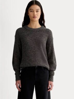 Everlane Cocoon Crew in Alpaca-Charcoal Gray
